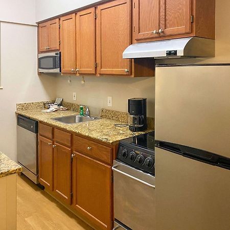 Mainstay Suites Middleburg Heights Cleveland Airport Dış mekan fotoğraf
