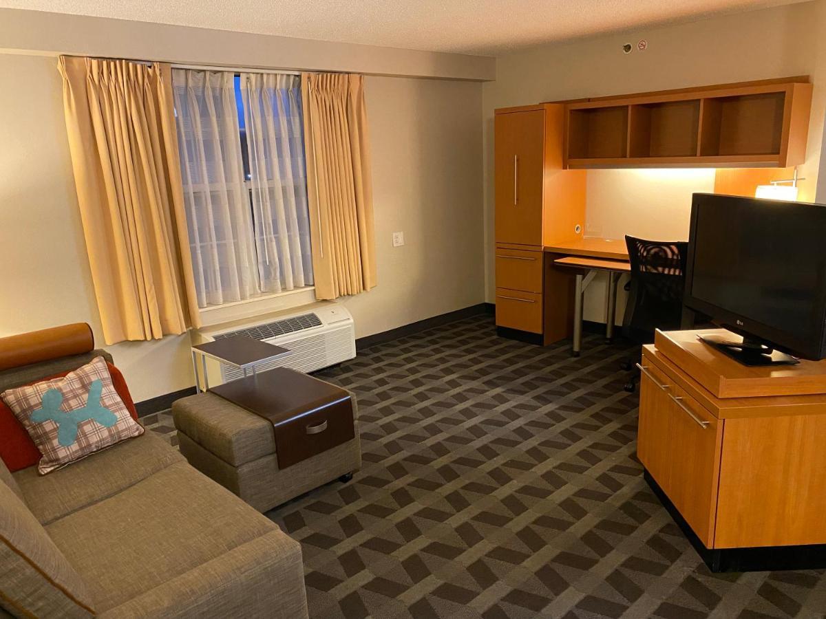 Mainstay Suites Middleburg Heights Cleveland Airport Dış mekan fotoğraf