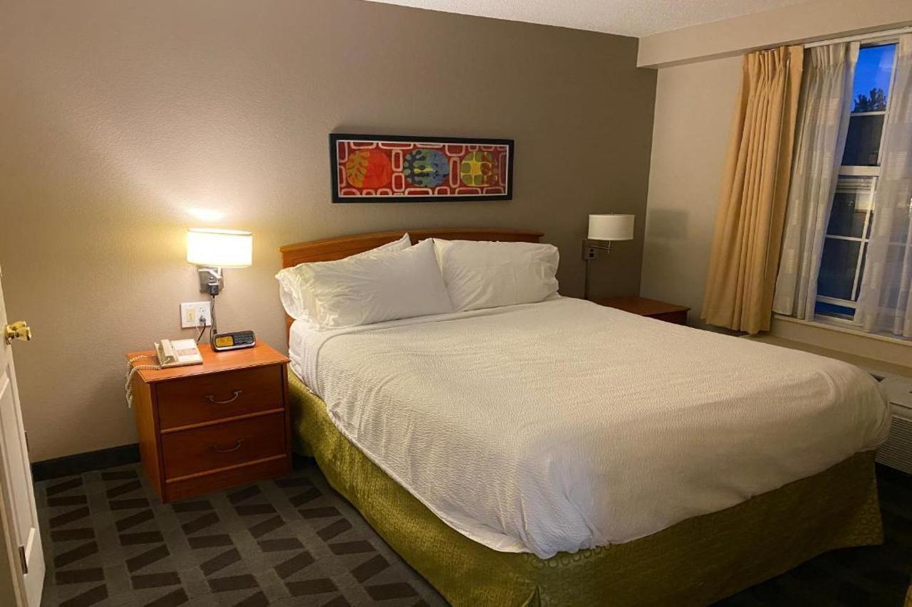 Mainstay Suites Middleburg Heights Cleveland Airport Dış mekan fotoğraf