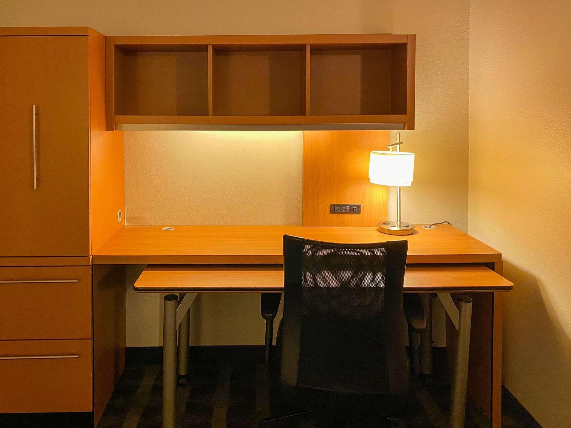 Mainstay Suites Middleburg Heights Cleveland Airport Dış mekan fotoğraf